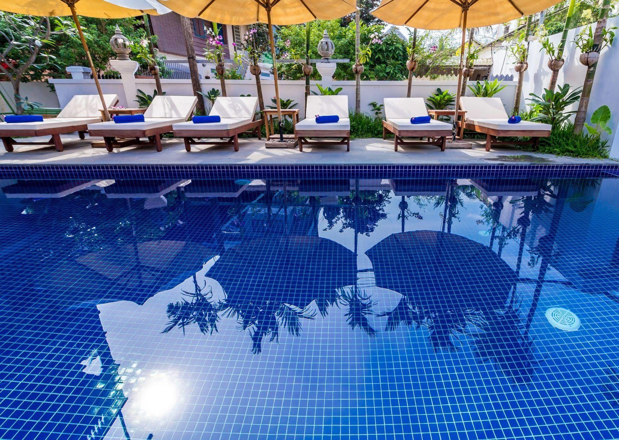 The Unique Angkor Villa Siem Reap Exterior foto